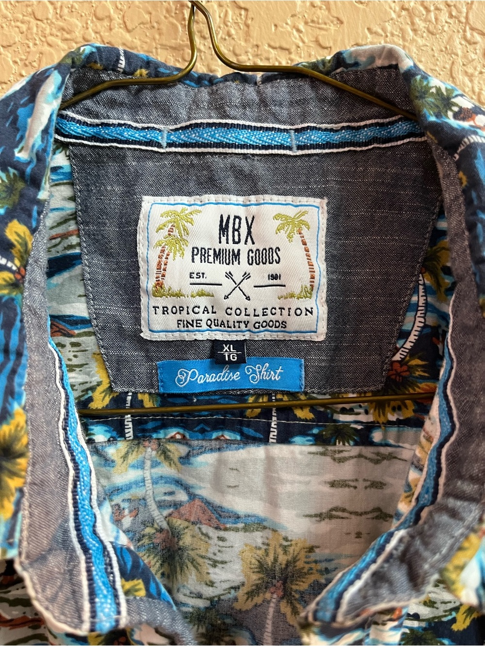 MBX Paradise Shirt Jacket in Blue Tropical Print
